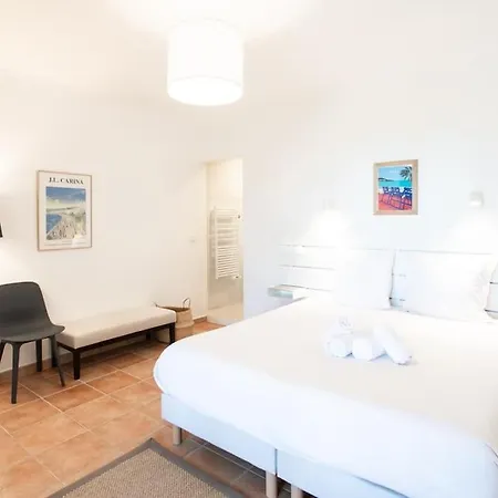 L35 Sea View-swimming Pool, Terrace&bbq *
