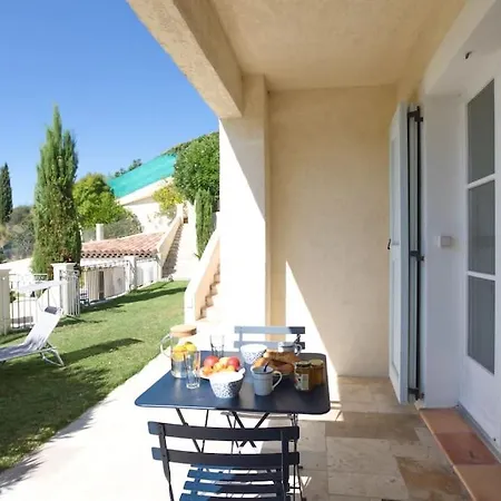 L35 Sea View-swimming Pool, Terrace&bbq Holiday home