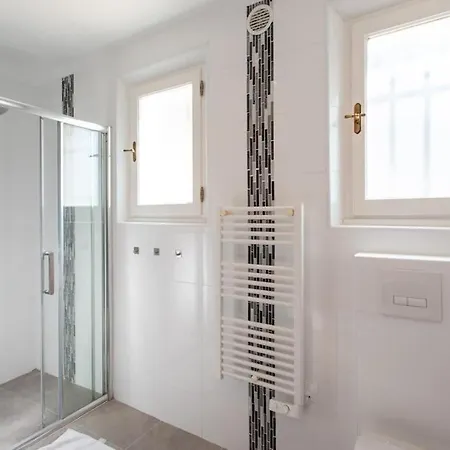 Holiday home L35 Sea View-swimming Pool, Terrace&bbq
