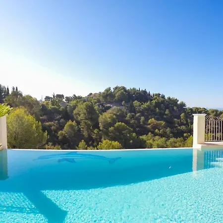 L35 Sea View-swimming Pool, Terrace&bbq *