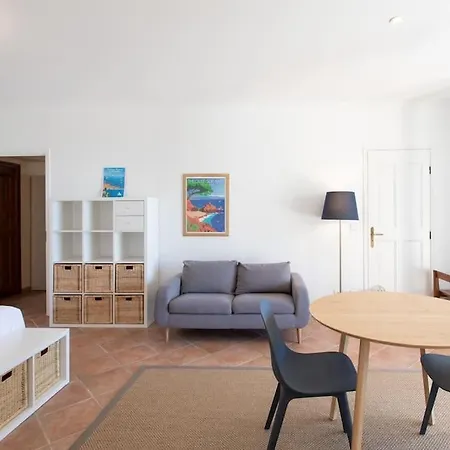 Holiday home L35 Sea View-swimming Pool, Terrace&bbq